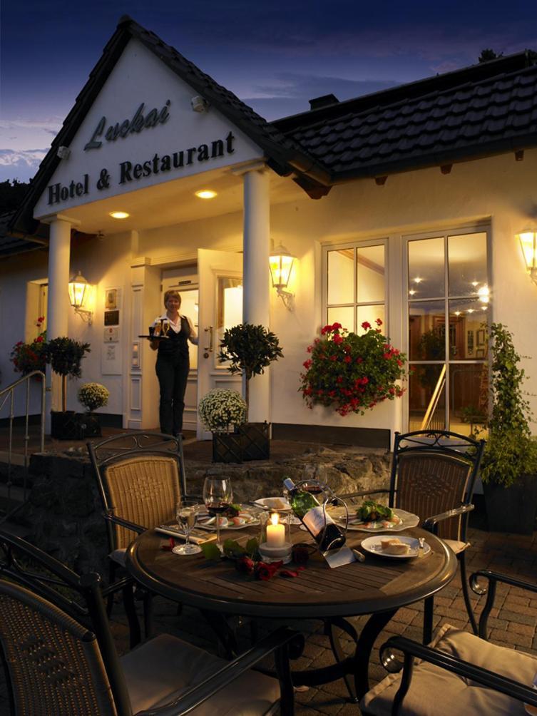 Luckai Hotel & Restaurant Inhaber Dennis Burmann Freienohl Esterno foto